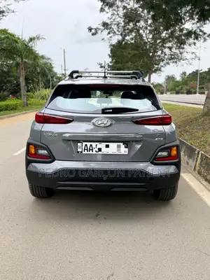 Hyundai Kona 2022 Gris