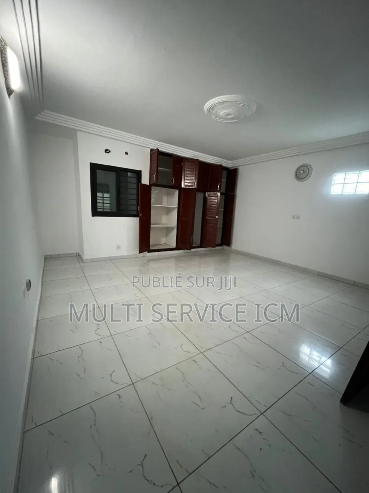 4chbre Appartement dans Ismael Coulibaly, Cocody à Vendre