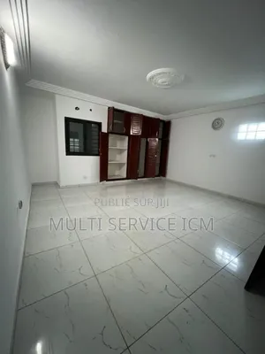 4chbre Appartement dans Ismael Coulibaly, Cocody à Vendre