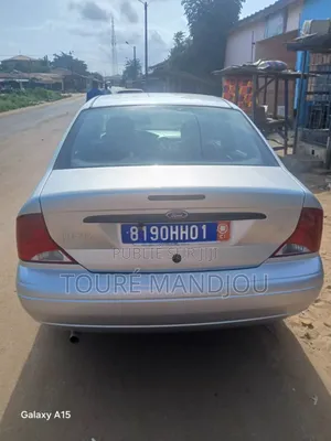 Ford Focus 2002 Gris