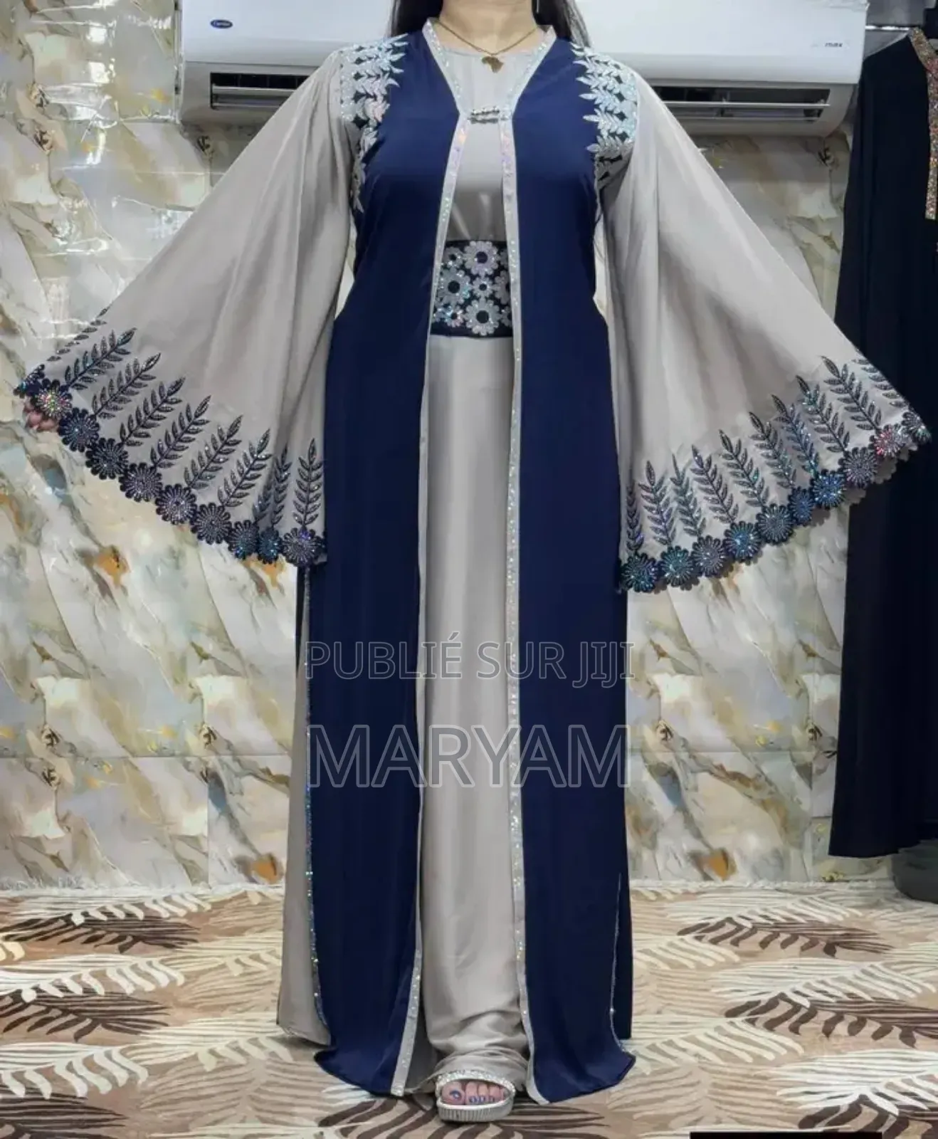 Livraison Disponible Passe Par Tout Chaps Chaps