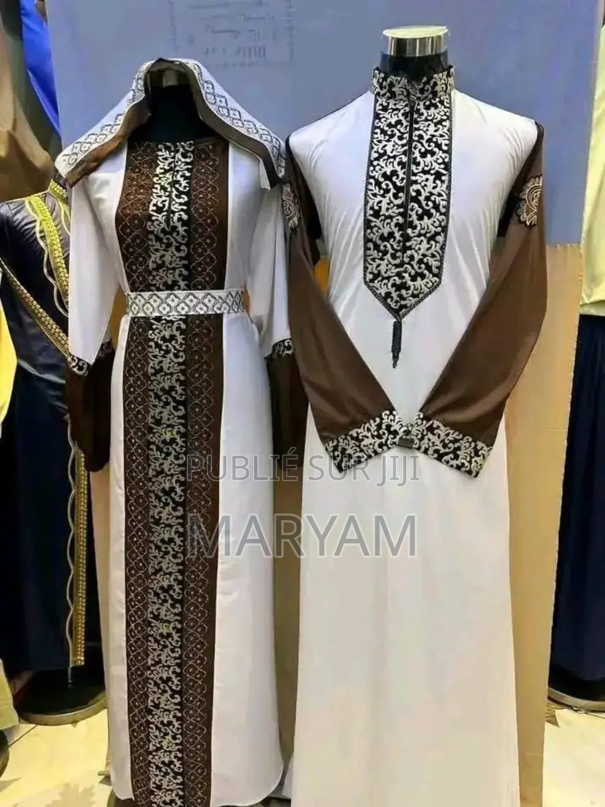 Livraison Disponible Passe Par Tout Chaps Chaps