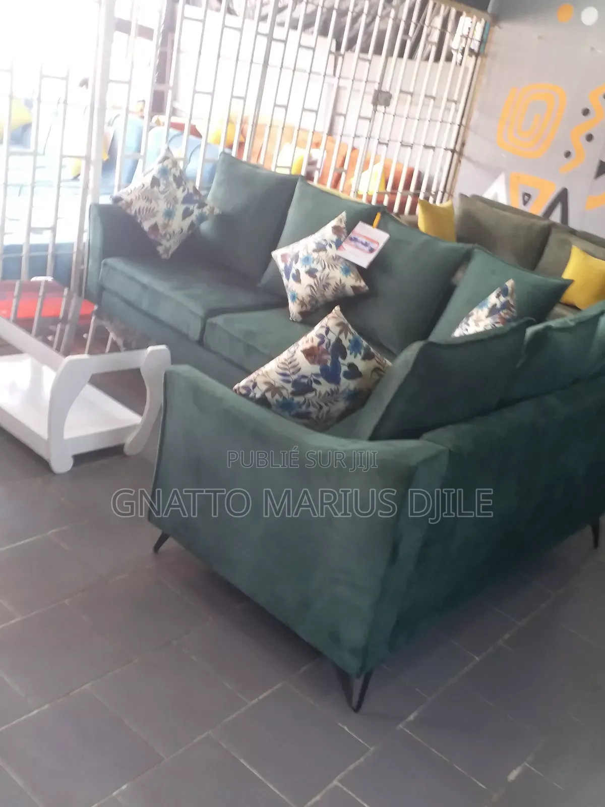 Fauteuils Tres Confortable Pour Votre Maison Ou Residence