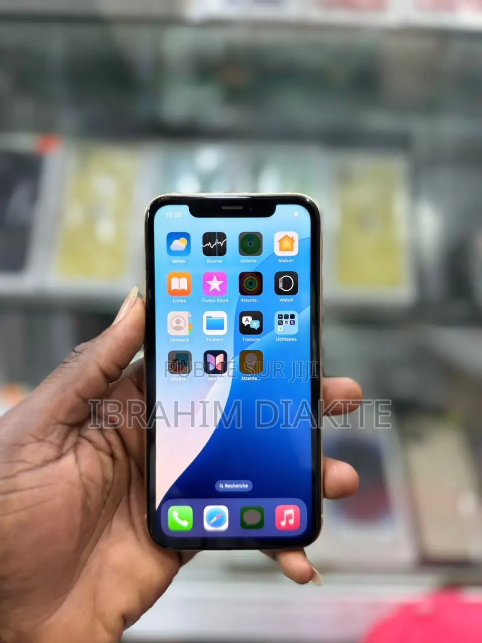 Nouveau Apple iPhone XR 64 GB Jaune