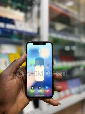 Nouveau Apple iPhone 11 Pro 64 GB Vert