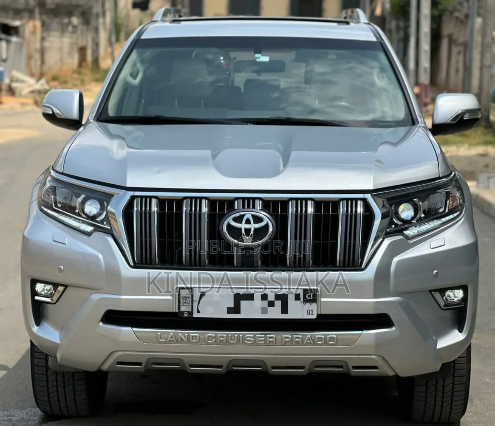 Toyota Land Cruiser Prado 2025 Gris