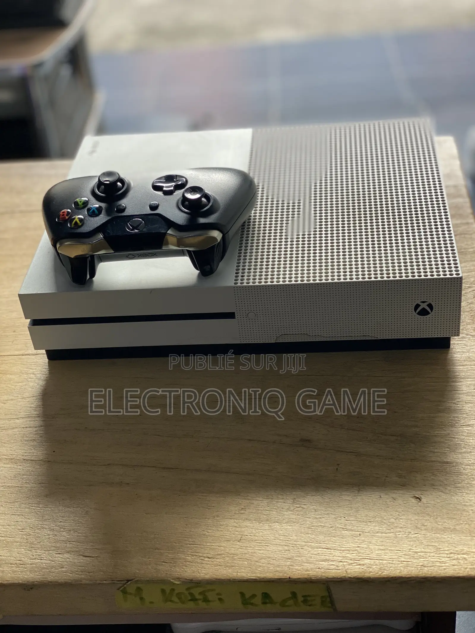 Xbox One S