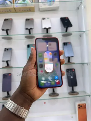 Nouveau Apple iPhone 14 512 GB Rouge