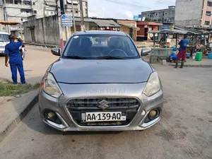 Suzuki Dzire 2023 Gris