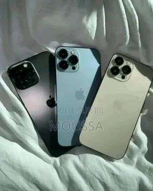 Serveur HP ProLiant DL 380 G10 4210R 8GB AMD Ryzen 7 HDD 128GB