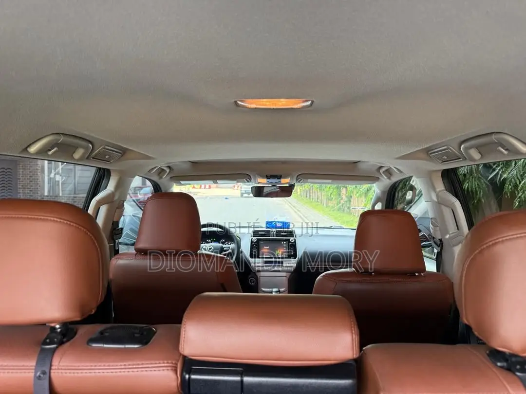 Toyota Land Cruiser Prado 2021 Noir