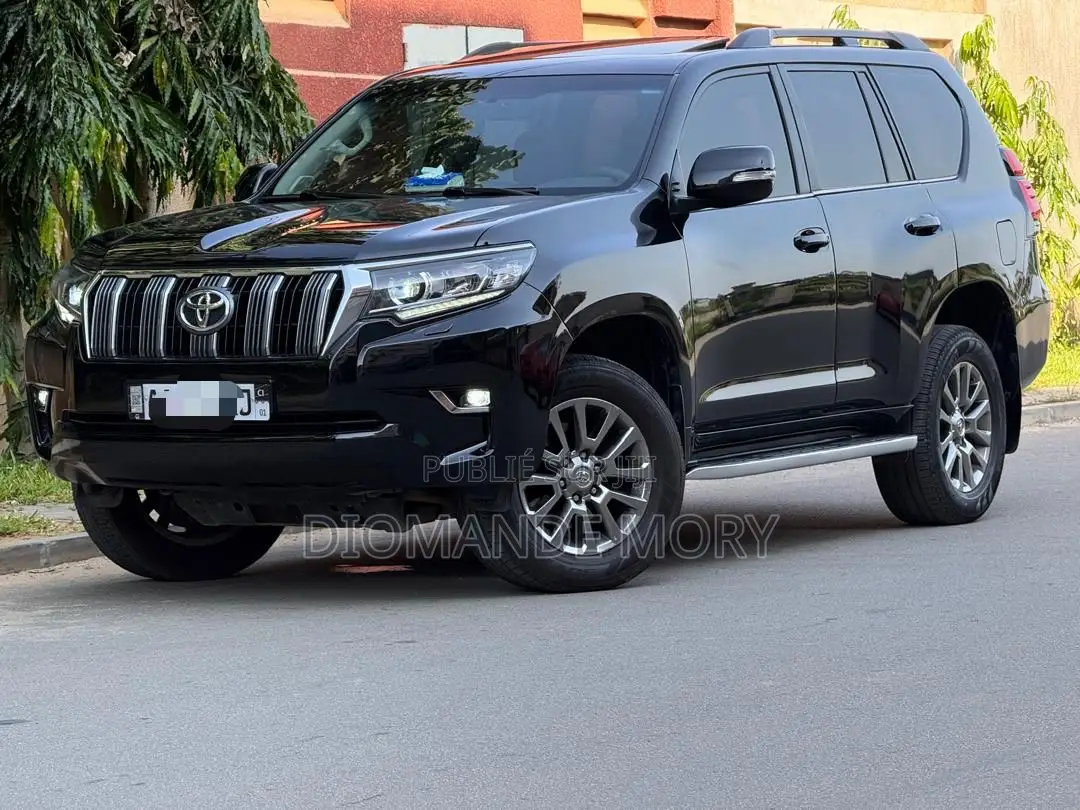 Toyota Land Cruiser Prado 2021 Noir