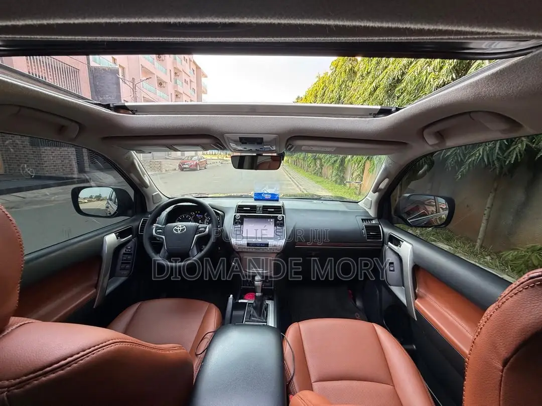 Toyota Land Cruiser Prado 2021 Noir