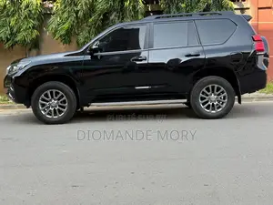 Toyota Land Cruiser Prado 2021 Noir