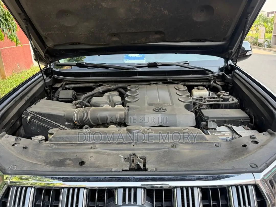 Toyota Land Cruiser Prado 2021 Noir