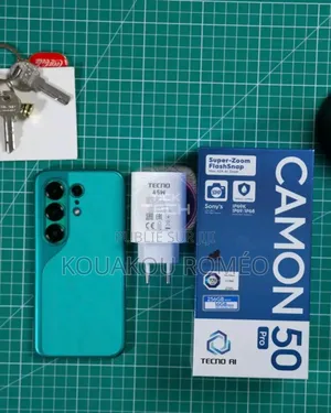 Nouveau Tecno Camon 50 256 GB Argenté