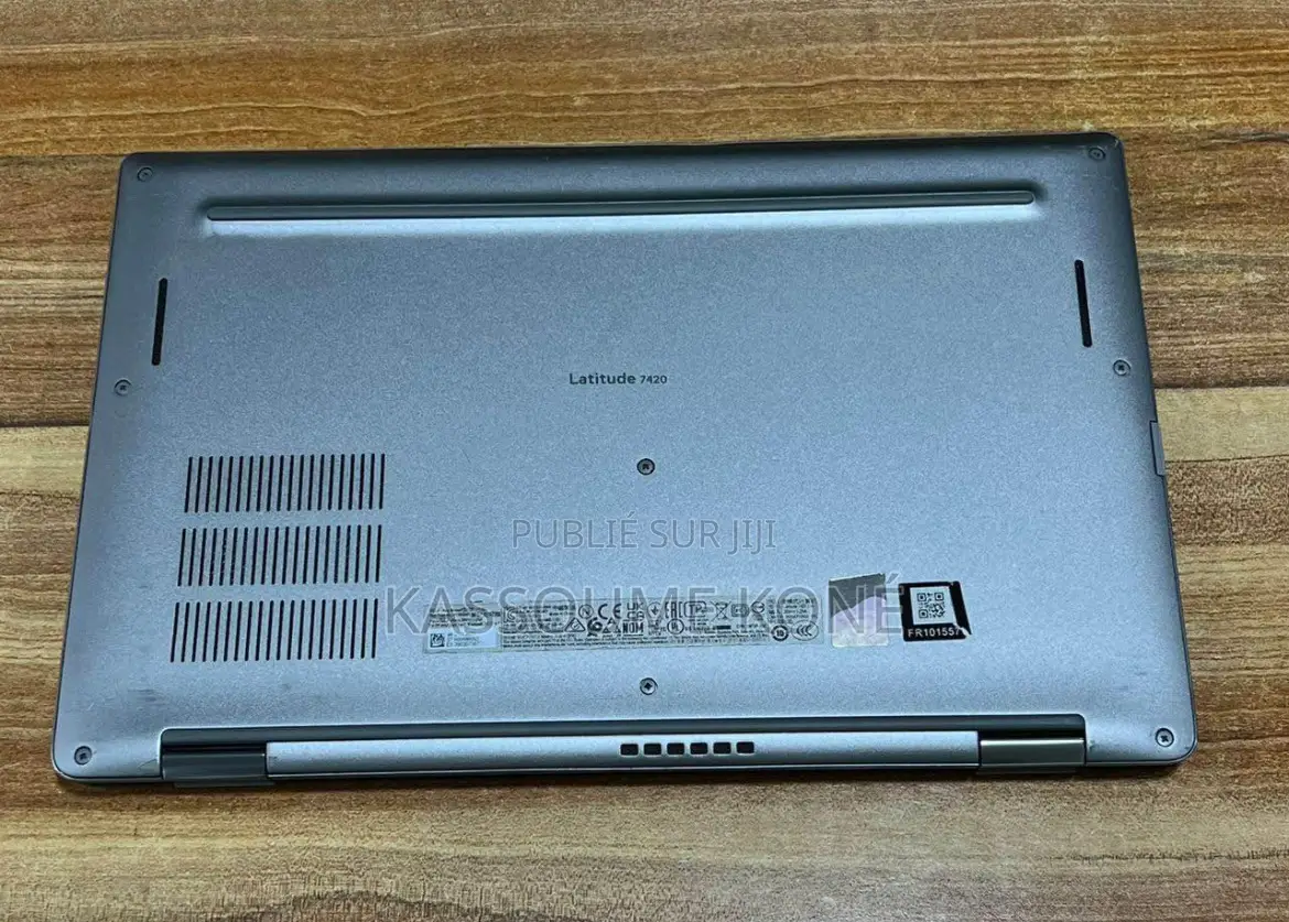 Nouveau Dell Latitude 7420 16GB Intel Core i7 SSD 1T