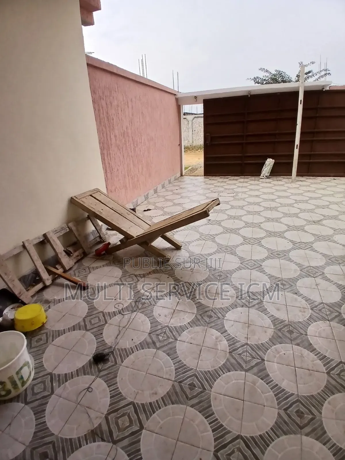 5chbre Duplex dans Ismael Coulibaly, Bingerville à Vendre