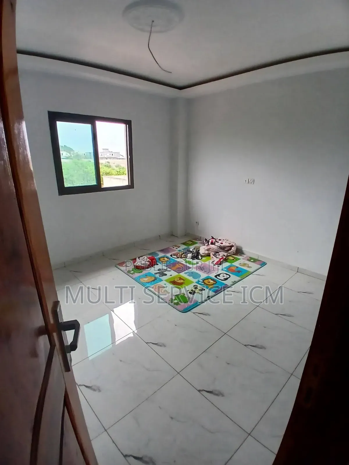 5chbre Duplex dans Ismael Coulibaly, Bingerville à Vendre