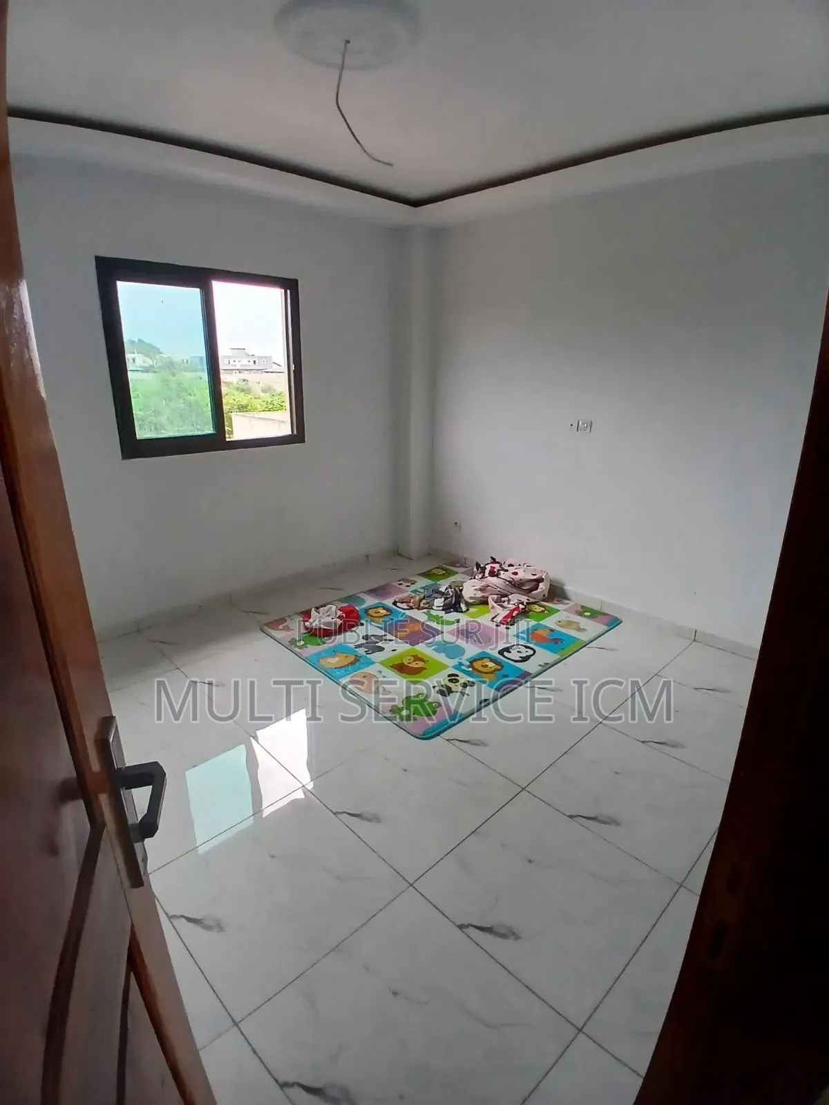 5chbre Duplex dans Ismael Coulibaly, Bingerville à Vendre