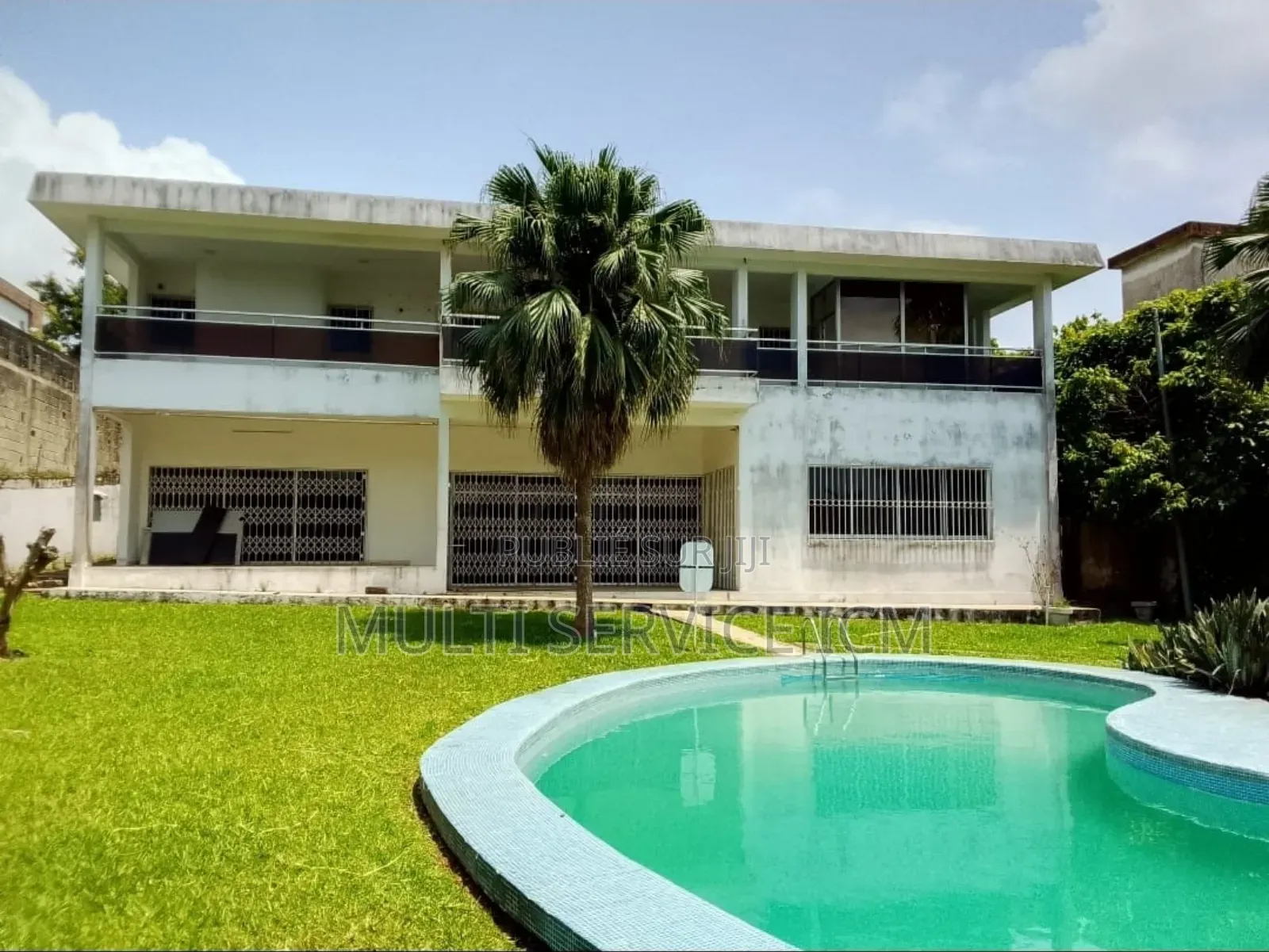 Meublé 10chbre Duplex dans Ismael Coulibaly, Cocody à Vendre