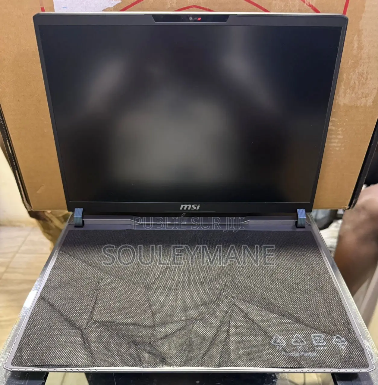 Nouveau MSI Vector 16 HX AI A2XWIG 32GB Intel Core Ultra 7 SSD 1T