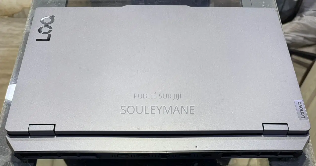 Ordinateur portable Lenovo LOQ 15AHP10 24GB Intel Core i5 SSD 512GB