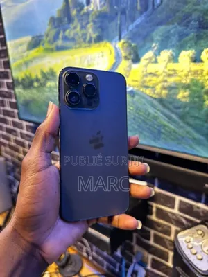 Nouveau Apple iPhone 14 Pro Max 128 GB Bleu