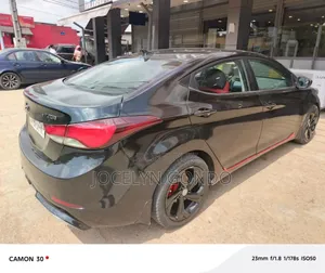 Hyundai Elantra 2016 Noir