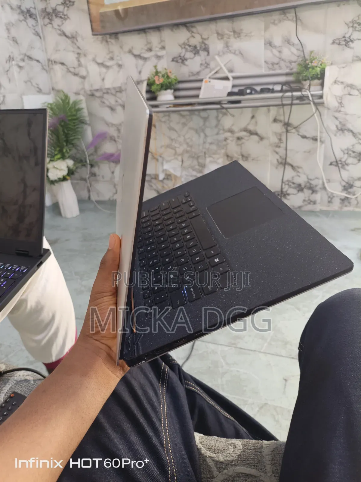 Nouveau Ordinateur portable Dell Adamo XPS 32GB Intel Core i7 SSD 512GB