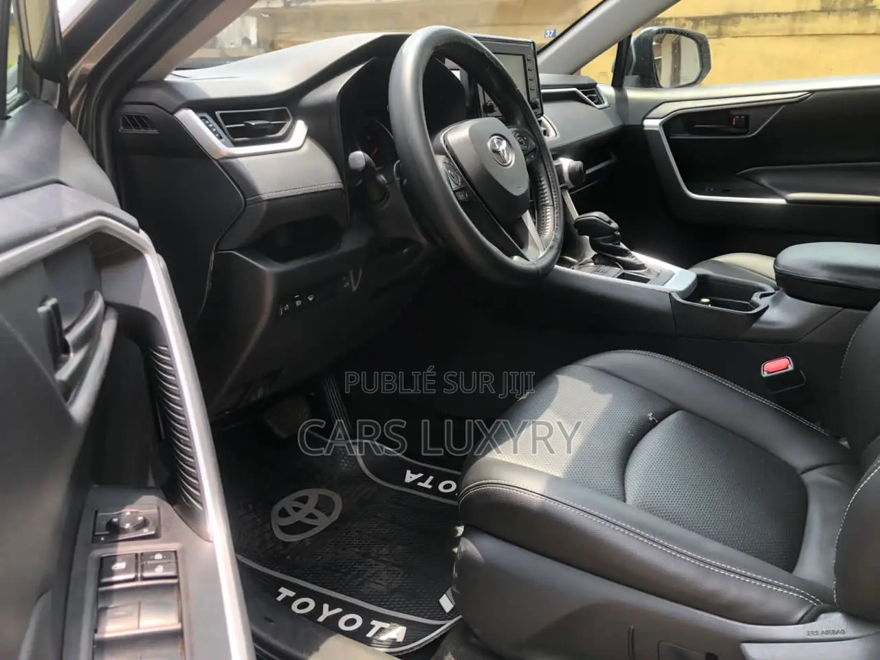 Toyota RAV4 XLE Premium 2021 Noir