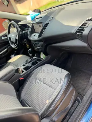 Ford Escape SE 4x4 2018 Bleu