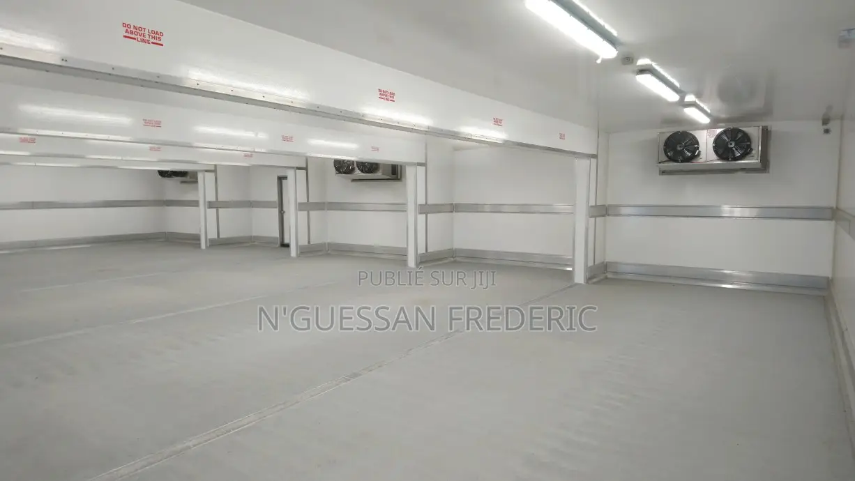 Nouvelle Chambre Froide À Louer Au Port De Pêche d'Abidjan
