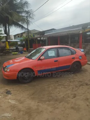 Toyota Corolla 2002 Orange