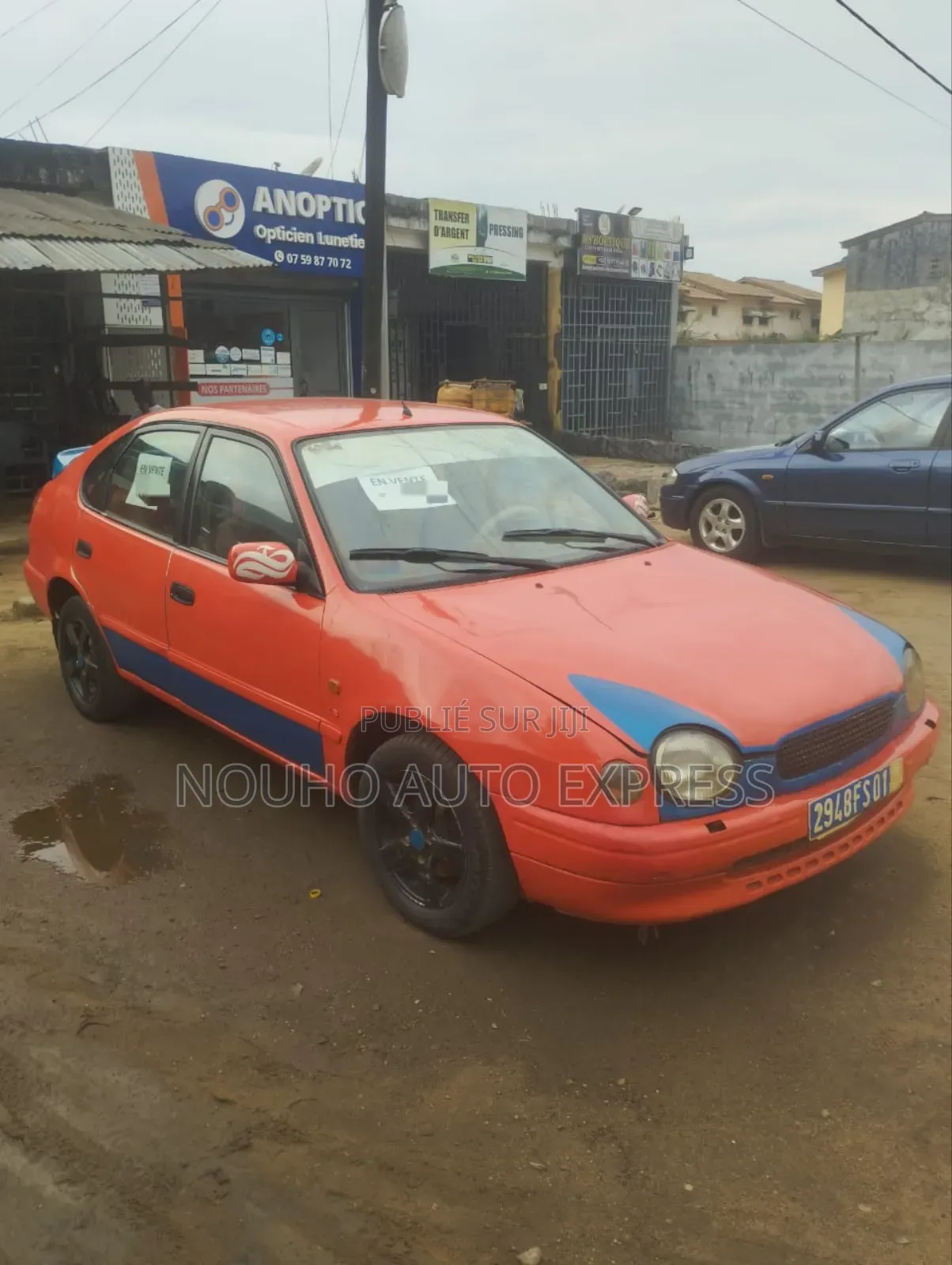 Toyota Corolla 2002 Orange