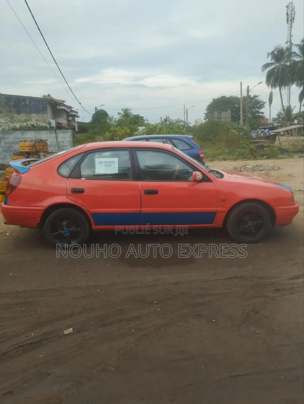 Toyota Corolla 2002 Orange