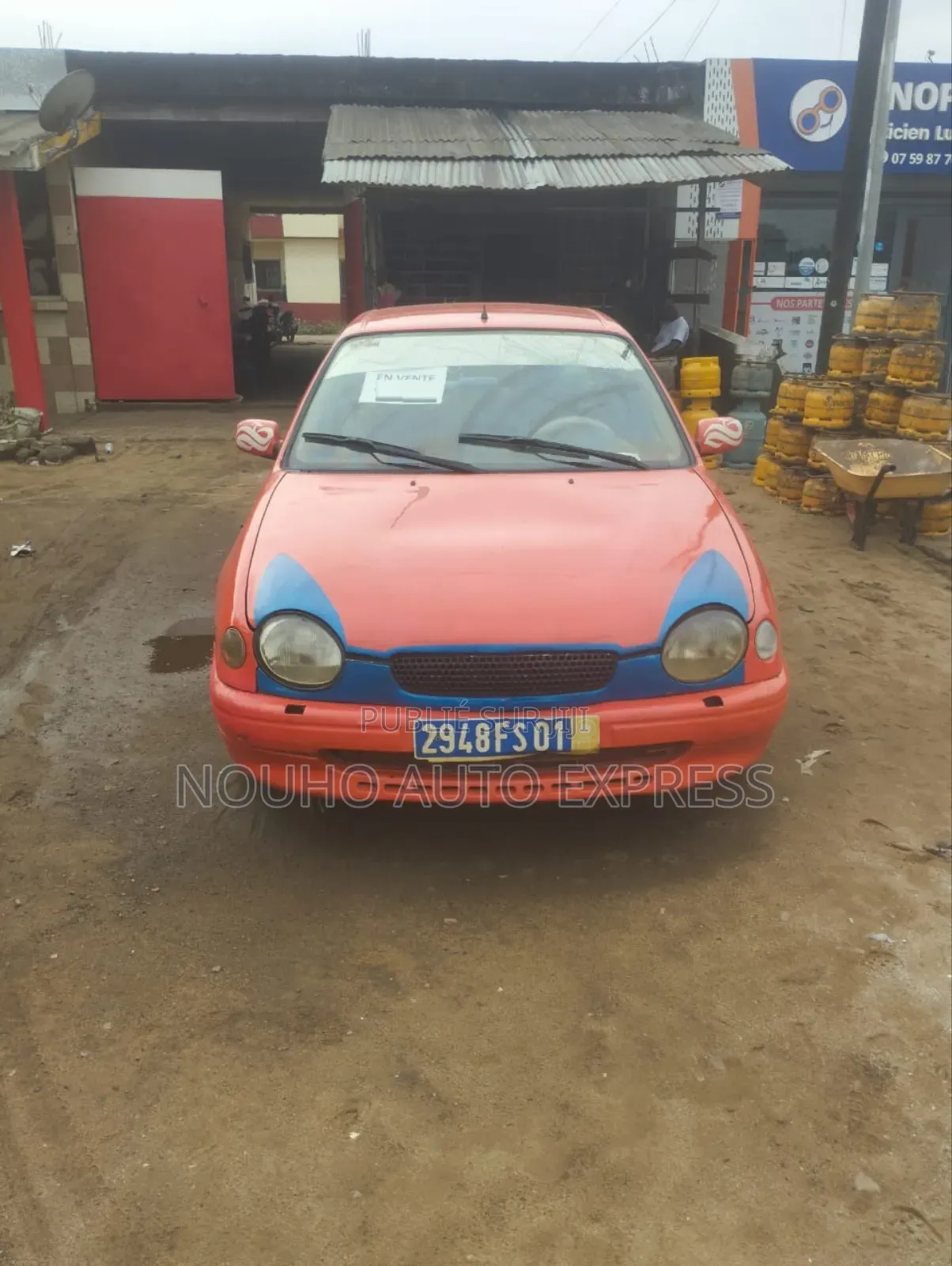 Toyota Corolla 2002 Orange