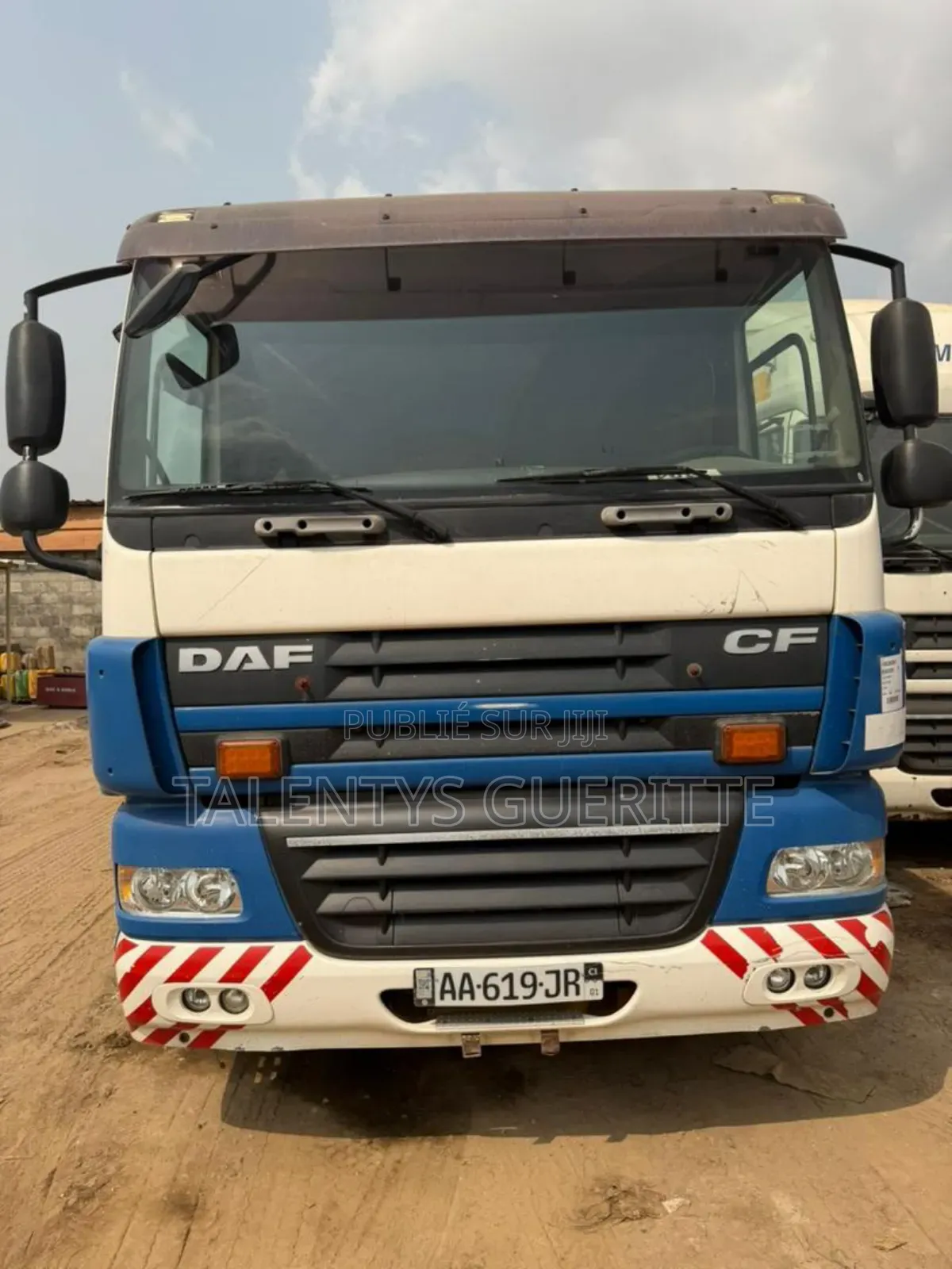 Tracteur Daf Cf 2 Ponts Originaux