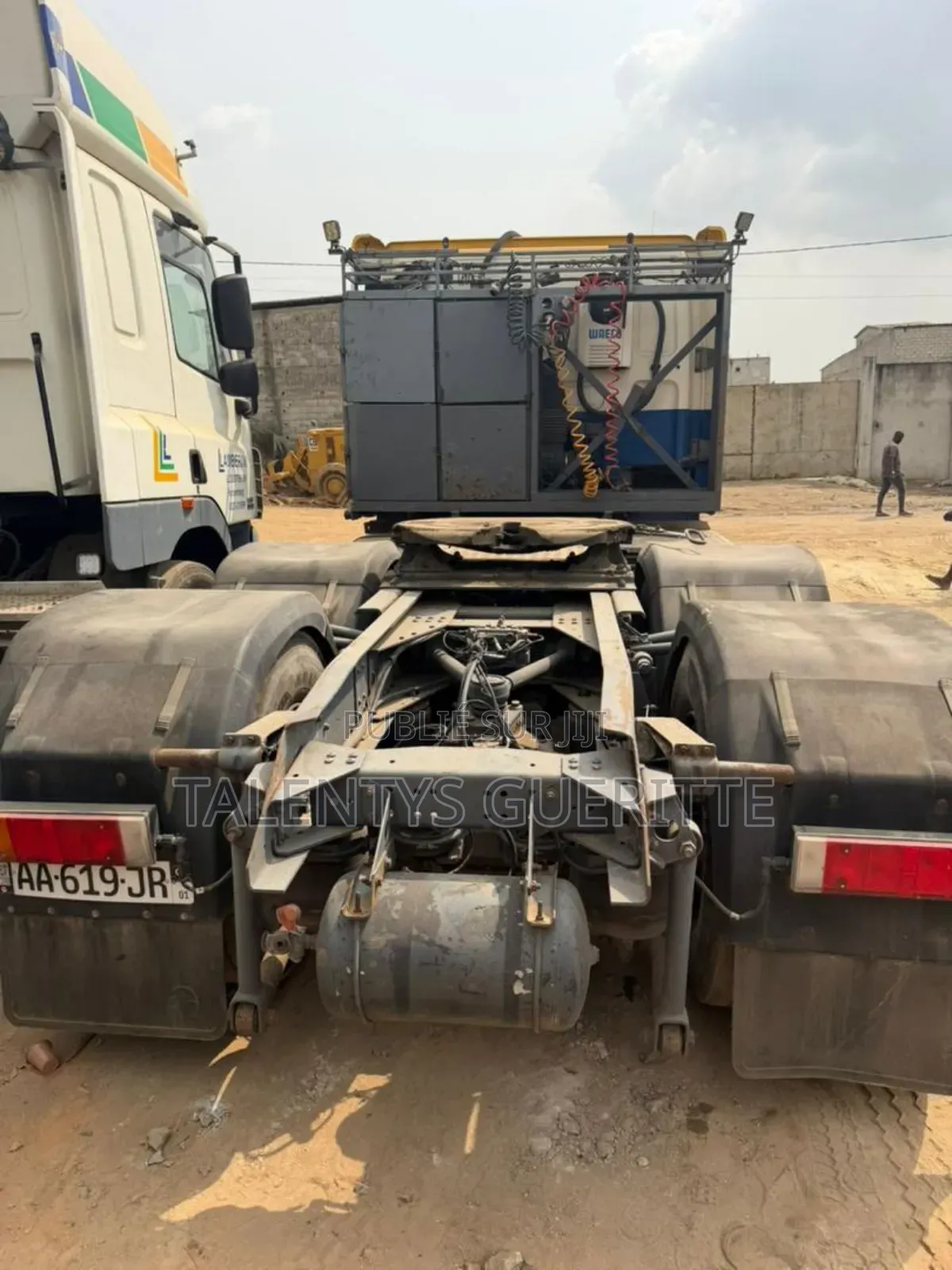 Tracteur Daf Cf 2 Ponts Originaux