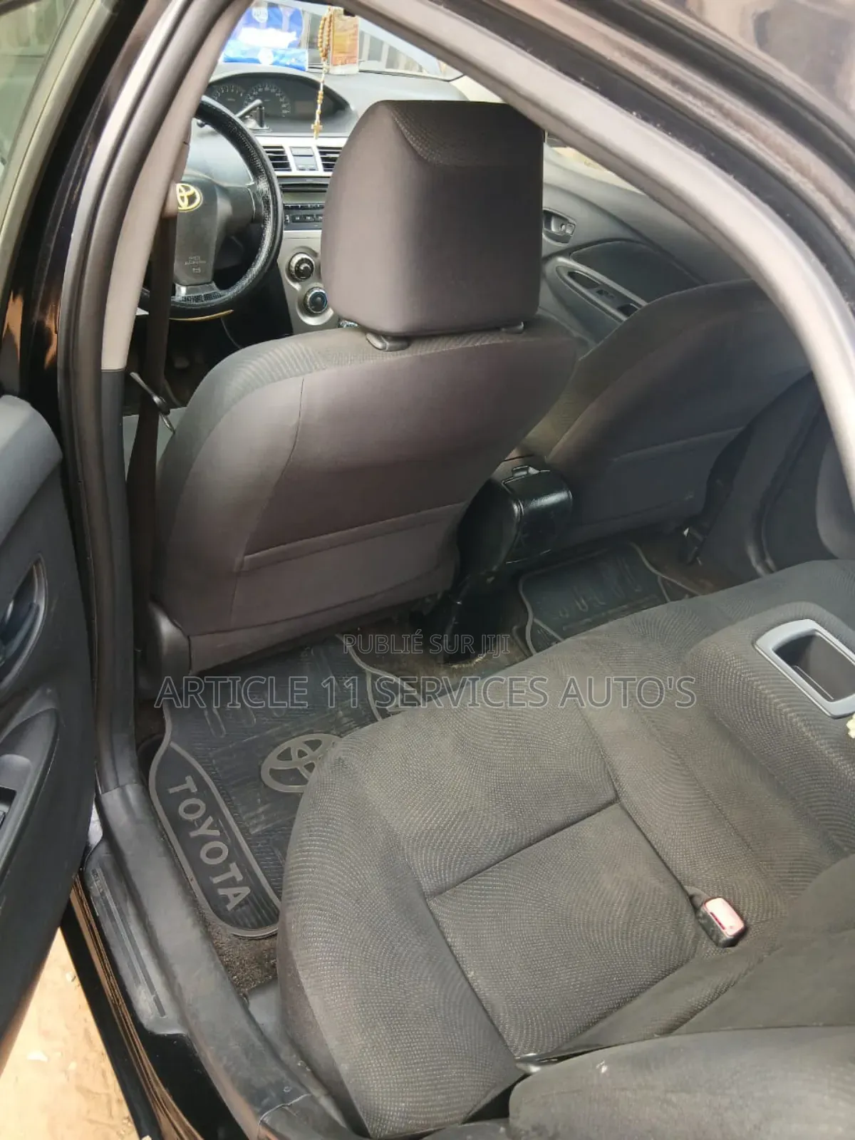 Toyota Yaris SE Hatchback 5dr 2012 Noir