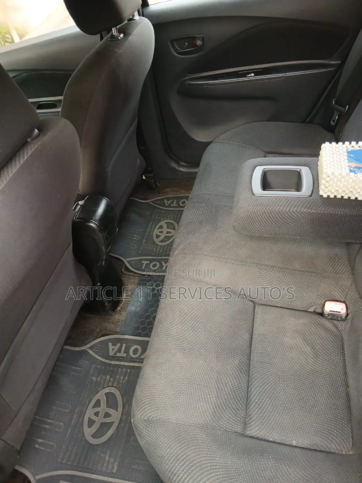 Toyota Yaris SE Hatchback 5dr 2012 Noir