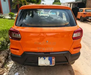 Suzuki Vitara 2022 Orange