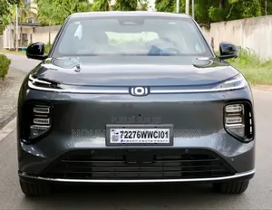Nouveau Changan X7 Plus 2025 Gris