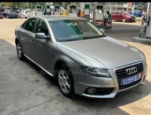 Audi A4 2004 Gris