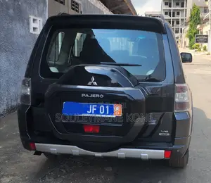 Mitsubishi Pajero 2018 Noir