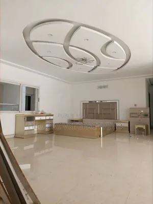 20chbre Blocs d'appartements dans Immeuble R+6, Cocody à Vendre