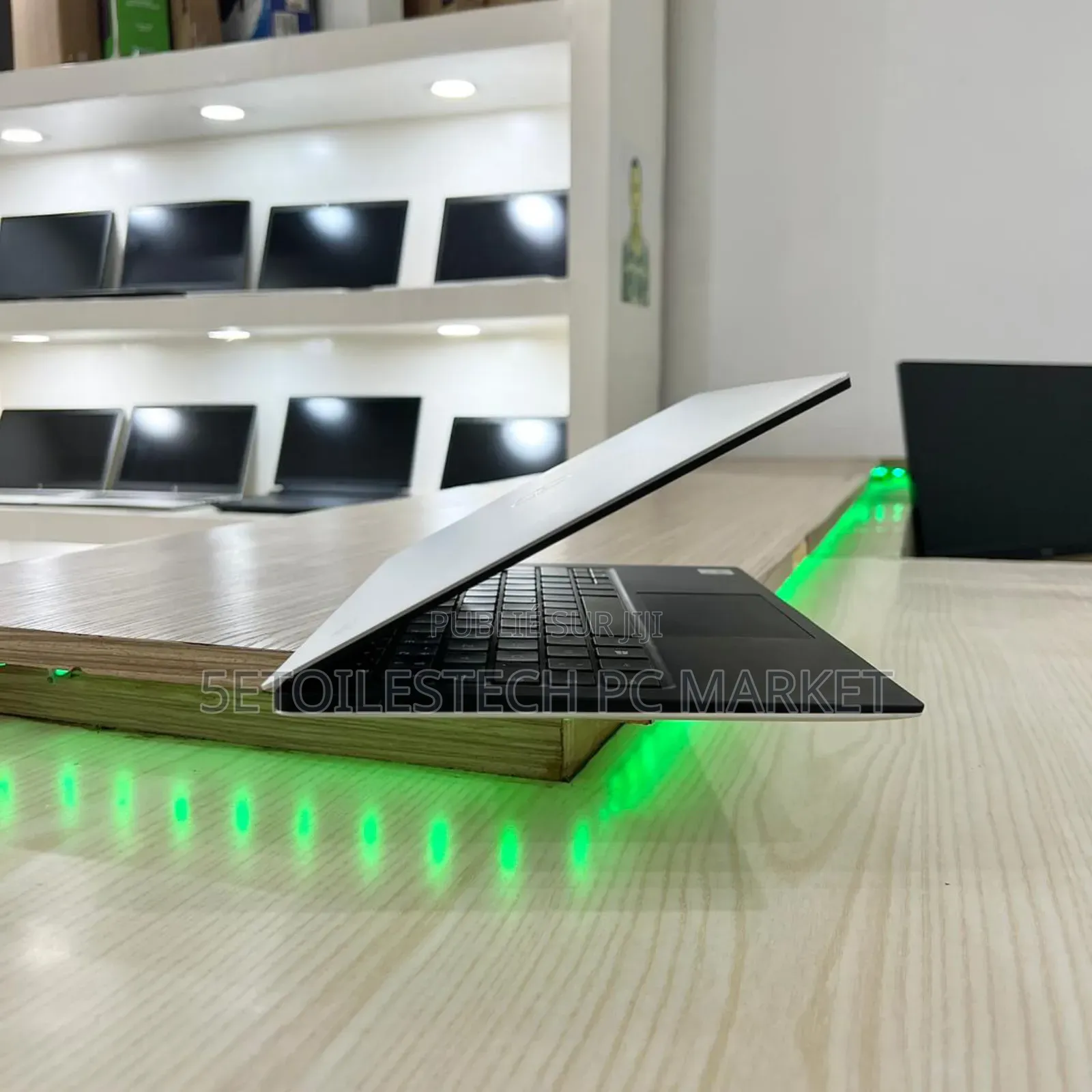 Nouveau Dell Studio XPS 13 (1340) 16GB Intel Core i7 SSD 512GB