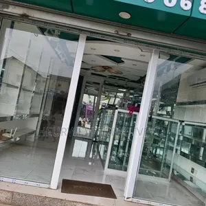 Mini-plat dans Yozalem, Cocody à Vendre