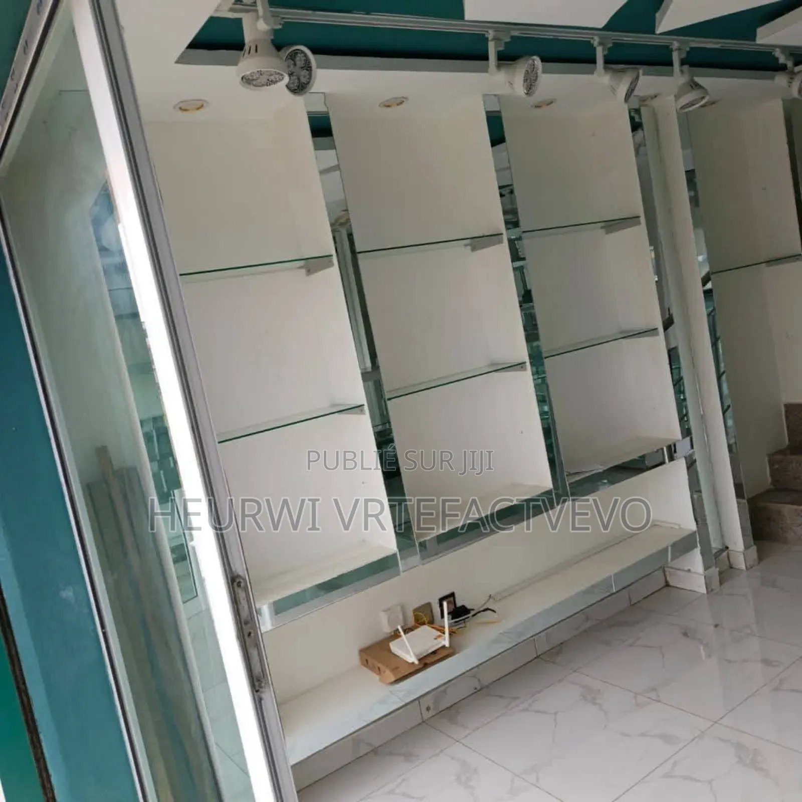 Mini-plat dans Yozalem, Cocody à Vendre