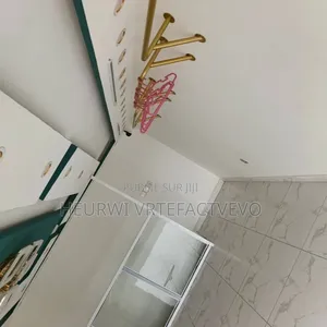 Mini-plat dans Yozalem, Cocody à Vendre